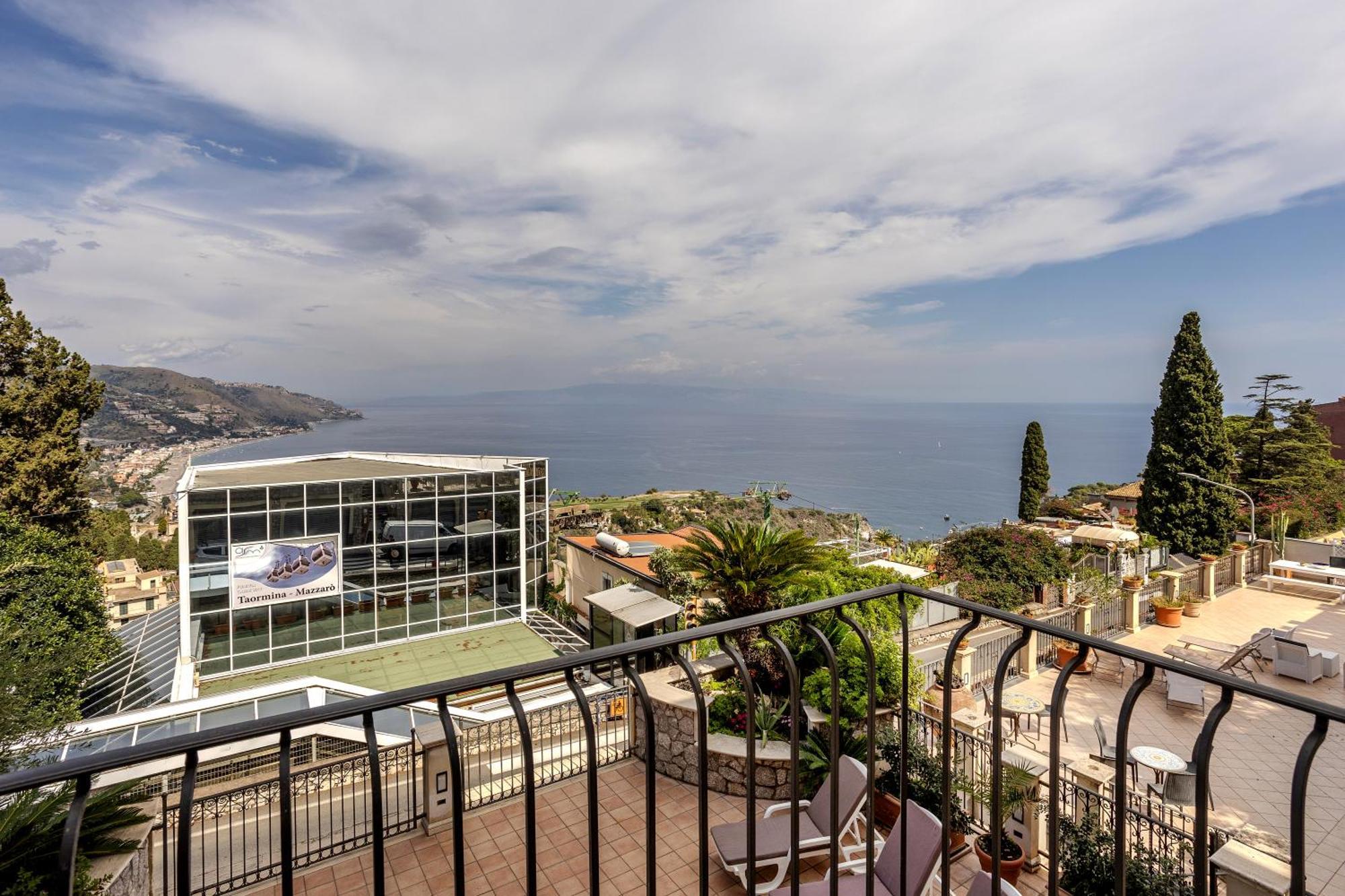 Villa Maremonti ตาออร์มินา ภายนอก รูปภาพ